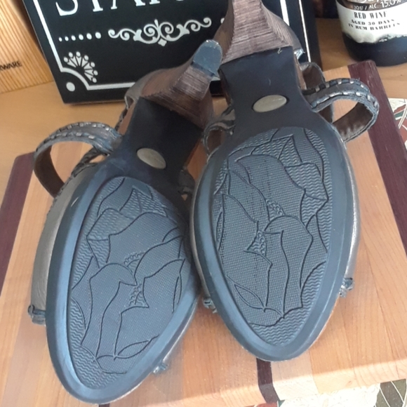 CUTE SHOES - Picture 8 of 8